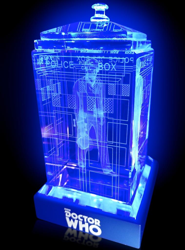 Peter Davidson of Doctor Who laser-engraved in a crystal TARDIS replica on an LED-lit base