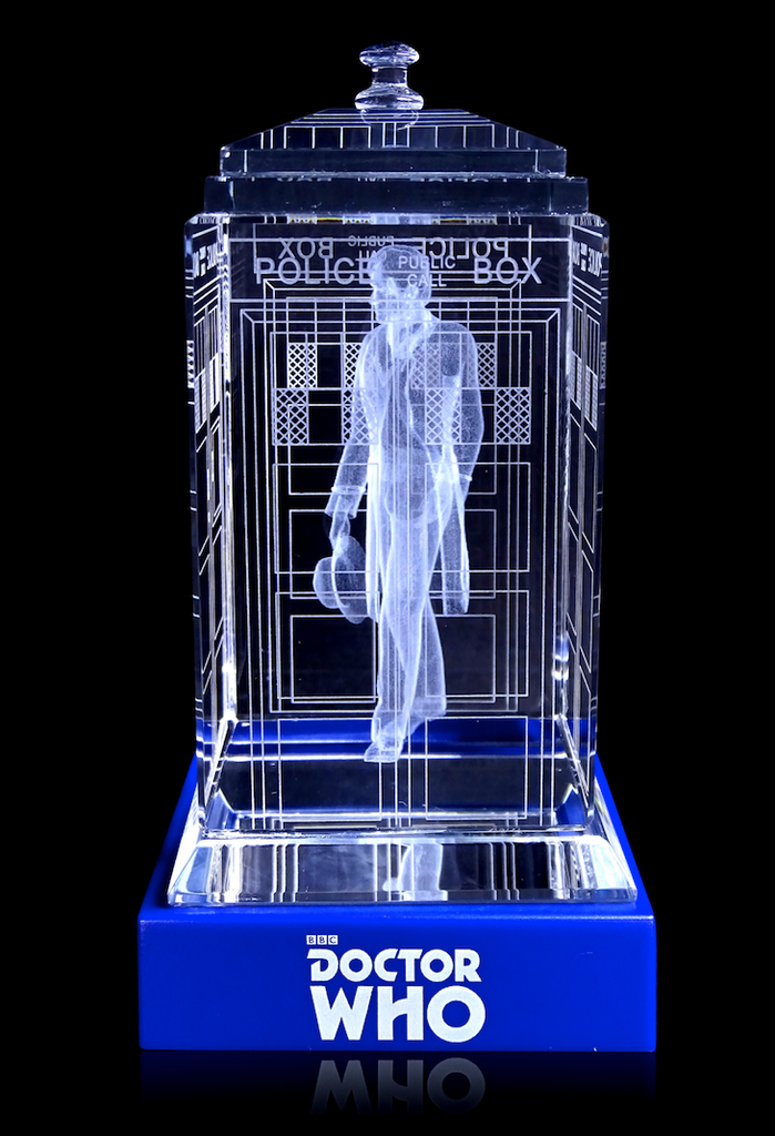 Peter Davidson of Doctor Who laser-engraved in a crystal TARDIS replica on an LED-lit base